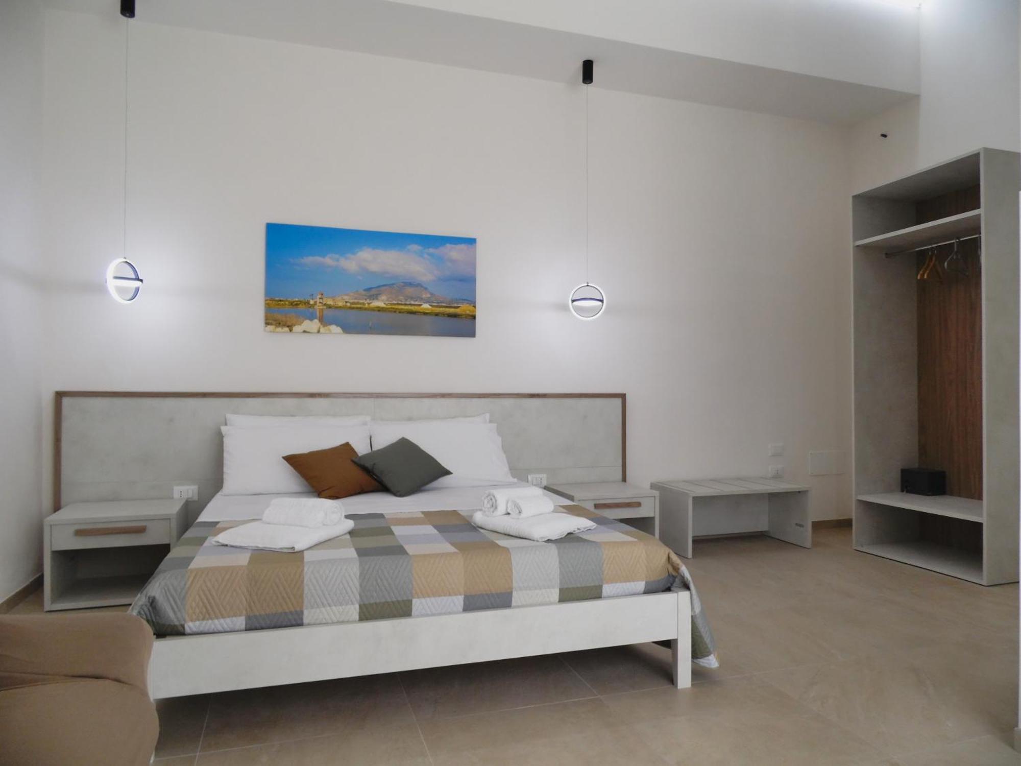 Riflessi Dello Stagnone Bed & Breakfast Marsala Ngoại thất bức ảnh